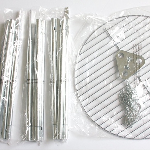 Ozark tri pod grill - Picture 3 of 5